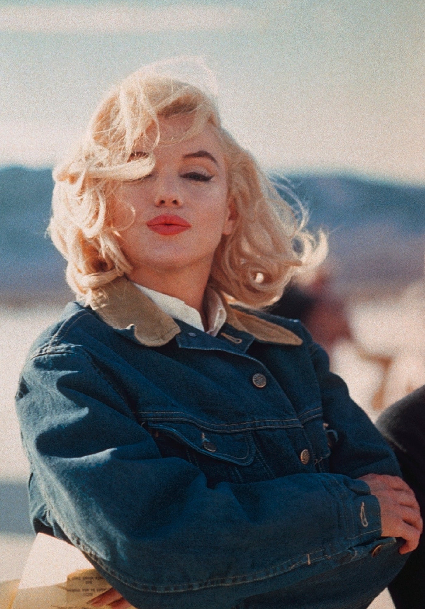 Eve Arnold, Marilyn Monroe . . . an Appreciation – Sixteen World